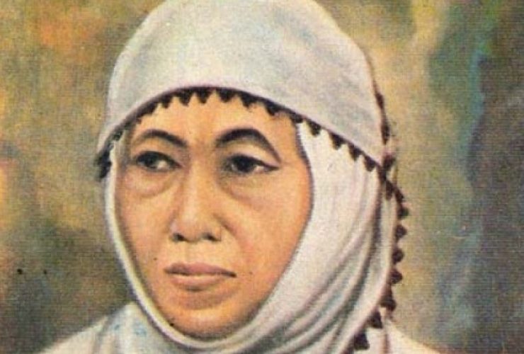 sosok ibu siti walidah